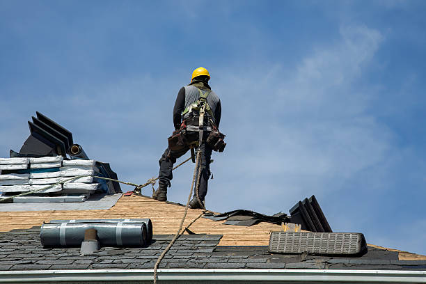 Professional Flat Roof Repair technician working in Lakeview, OR